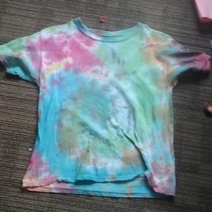 Gildan.  10/12 tiydiy